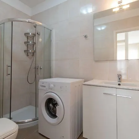 Yucca Park 20 - One Bed Apartment Costa Adeje (Tenerife)