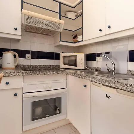 Yucca Park 20 - One Bed Apartment Costa Adeje (Tenerife)